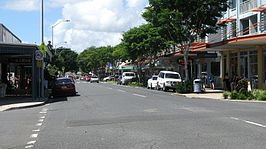 Wynnum CBD Bay Terrace, street shops and business centre