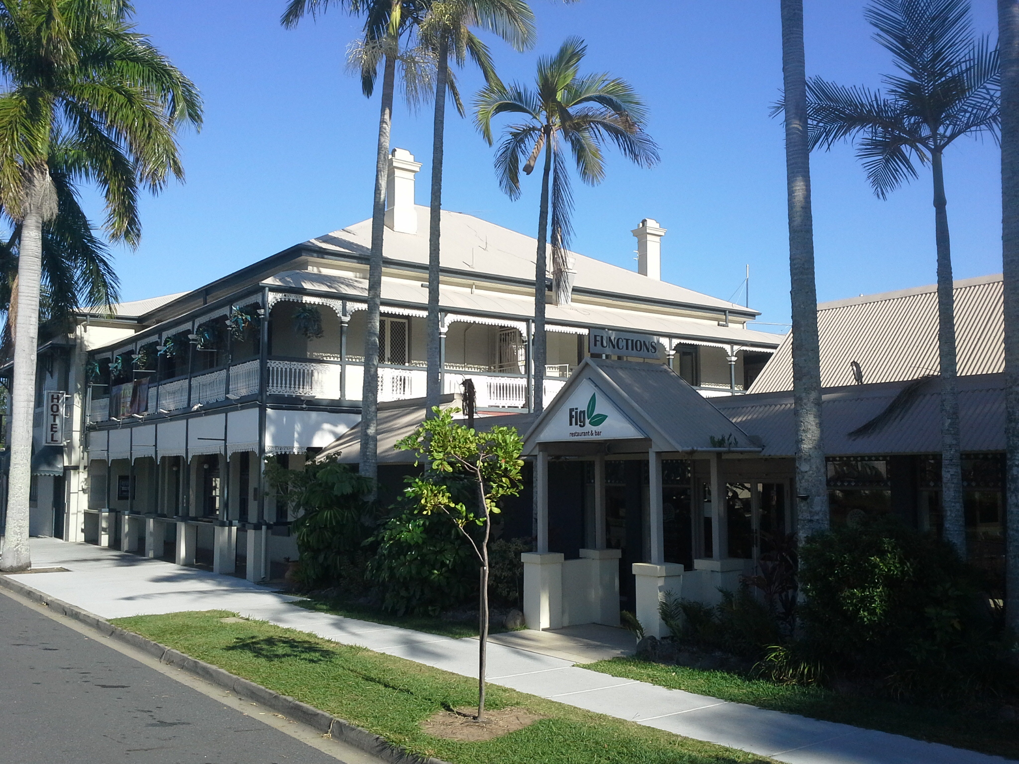 waterloo bay hotel